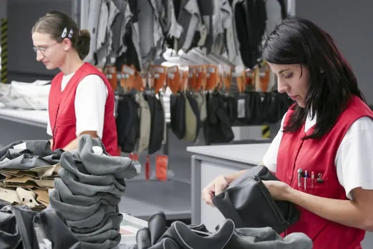 Car seat covers manufacturing process